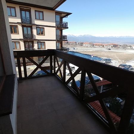 Neon Luxury Apartments Next To The Gondola بانسكو الغرفة الصورة